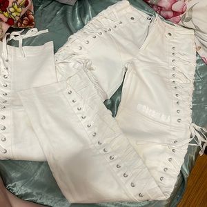 I am Gia white jeans